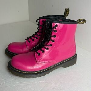 DR. MARTENS 1460 Lace Up Delaney Hot Pink Junior Size 3 US